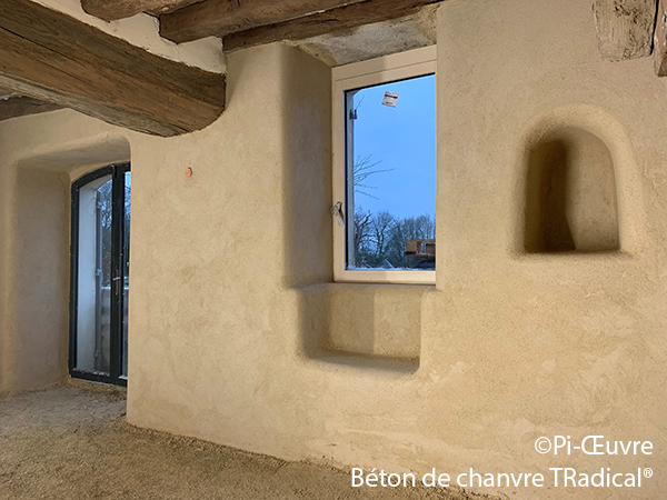 Vue intérieure de la finition sur le doublage béton de chanvre Tradical