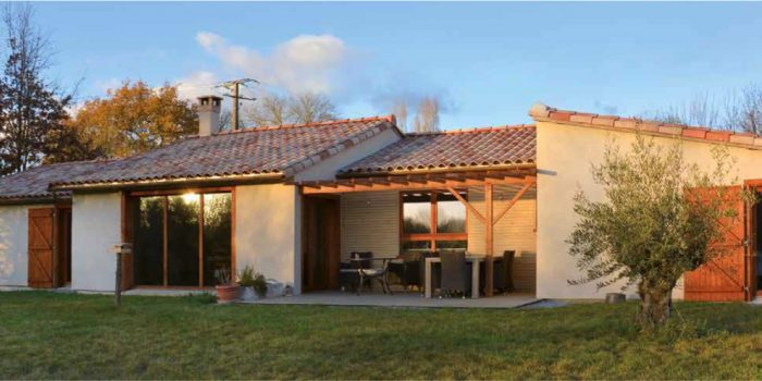 extérieur maison bioclimatique béton de chanvre